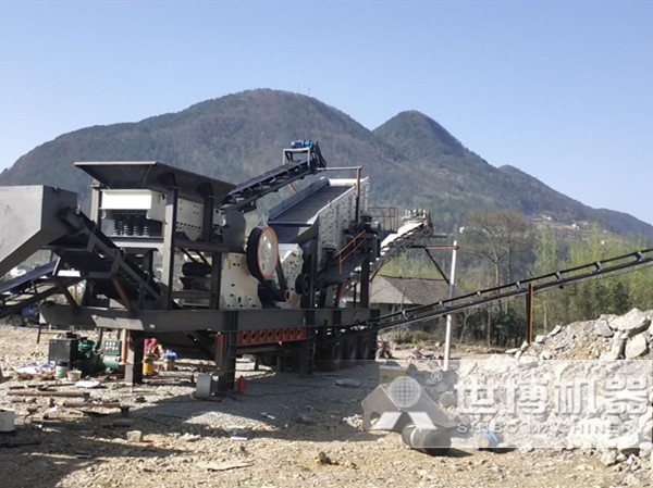 移動(dòng)建筑垃圾一體化破碎機